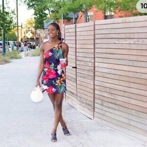 NWT! Zara Tropical Floral Side Tie One Shoulder Dress Size: M